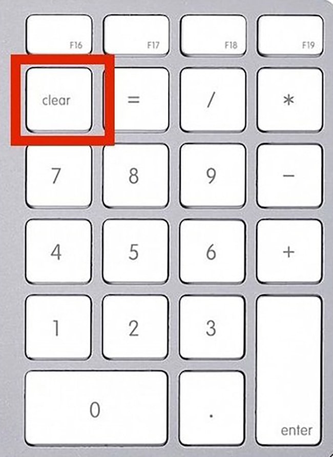 Nhấn phím Clear hoặc Shift Clear để bật chức năng gõ số